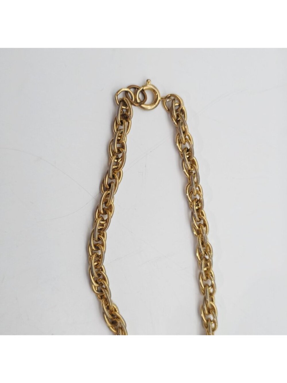 Gold-Tone Chain Necklace Triple Oval Rings & Tassel Pendant Lobster Clasp 20" - Picture 4 of 6